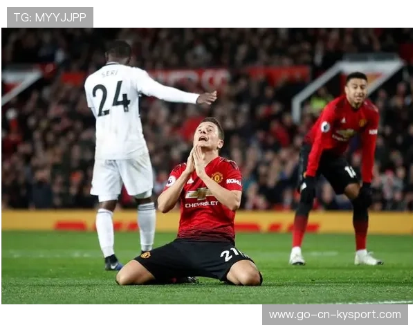 冷静过后之诺丁汉森林2-2曼联:曼联失误背后的深层问题与未来挑战 冷静过后之诺丁汉森林2-2曼联:曼联失误背后的深层问题与未来挑战