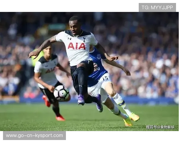 诺丁汉森林与利兹联激战在即 主帅对决谁能笑到最后 诺丁汉森林与利兹联激战在即 主帅对决谁能笑到最后