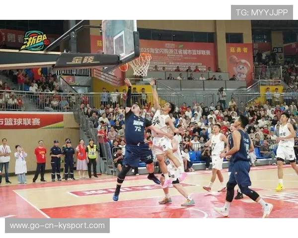 浙BA草根球员奋勇拼搏成家乡英雄引发全民热议 浙BA草根球员奋勇拼搏成家乡英雄引发全民热议