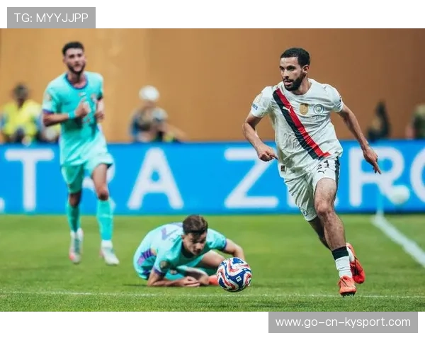 狼队防线若再崩塌，主帅下课呼声将直线上升