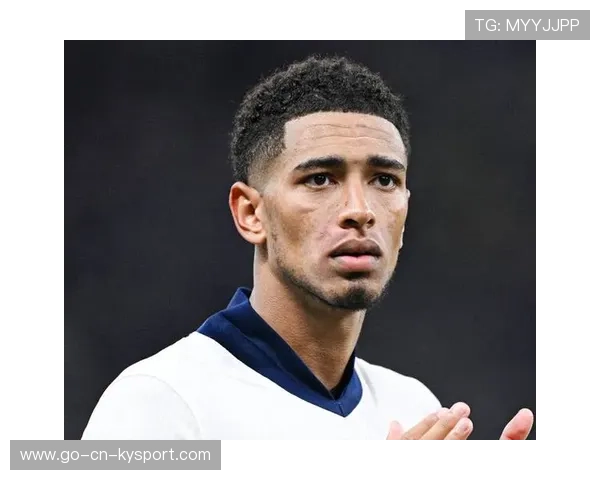 皇马前场压迫让对手丢球，贝林厄姆一脚铲射入网