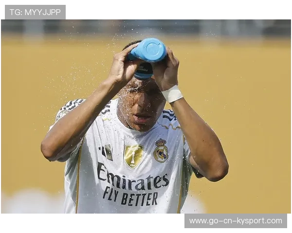 皇马姆巴佩凌空腾起扫射极具力量，征服全场