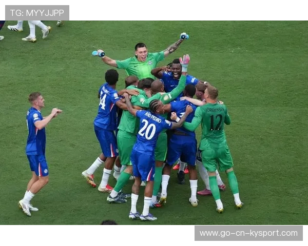 英超强队接连告急，冠军争夺未定局