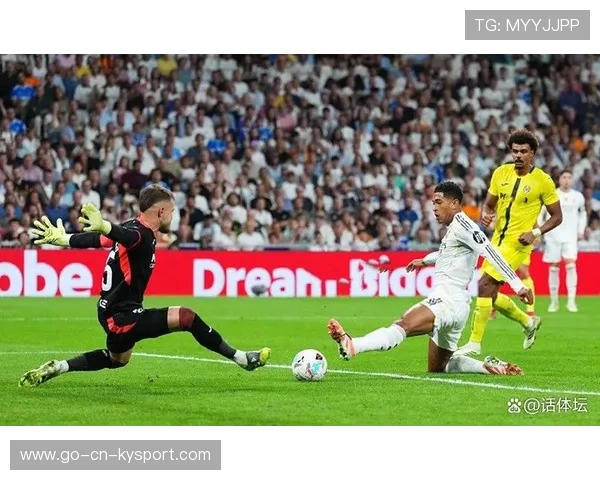 西甲皇马边路断球立刻反击，客场三分到手